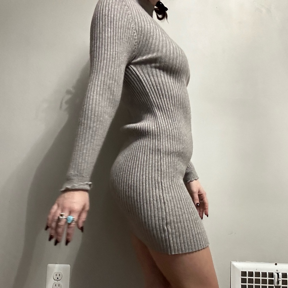 Stretchy grey sweater dress, size M/L